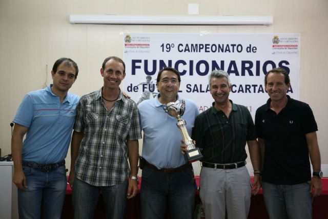 RAAA 73 se proclama campeón del Torneo de Funcionarios de Fútbol Sala - 1, Foto 1