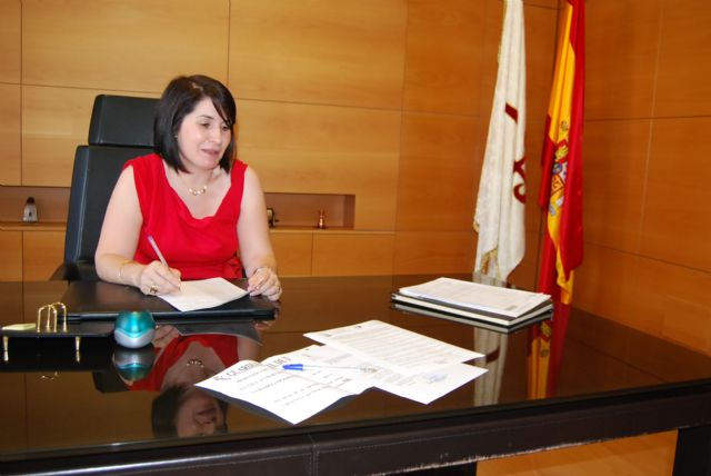 La alcaldesa exige al delegado del Gobierno que no se cierre el Cuartel de la Guardia Civil de Totana en horario nocturno por la falta de efectivos, Foto 1