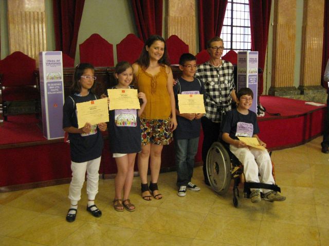 Más de 2.000 escolares participan en la campaña Yo también puedo ser solidario - 2, Foto 2