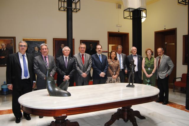 30 jóvenes de la Universidad de Murcia  realizarán sus prácticas en las oficinas del Servicio Público de Empleo Estatal - 2, Foto 2