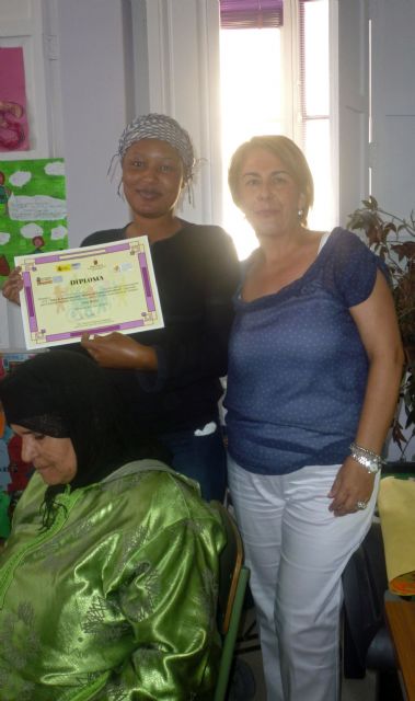 Cuarenta mujeres finalizan el Taller de Promoción en los Centros Interculturales - 1, Foto 1