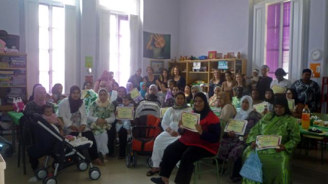 Cuarenta mujeres finalizan el Taller de Promoción en los Centros Interculturales - 2, Foto 2