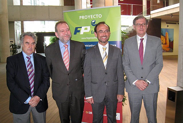 La Comunidad acompaña a los alumnos de Formación Profesional en la puesta en marcha de sus iniciativas empresariales - 2, Foto 2