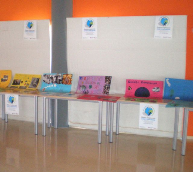 El Espíritu Emprendedor se plasma en murales - 1, Foto 1