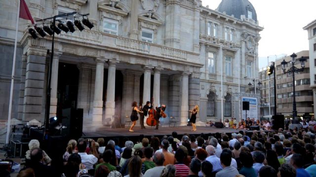 Música y mucho humor en la despedida más multitudinaria de Espacios Sonoros - 3, Foto 3