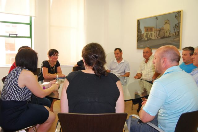 La alcaldesa y la concejal de Servicios se reúnen con responsables CEDETO, Foto 2