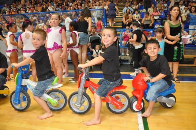 La Escuela Municipal de Gimnasia Rítmica da por clausurado el curso 2010/11 - 1, Foto 1