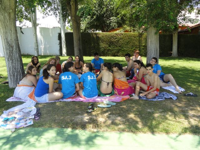 Los jóvenes del SJ3 despidieron el curso con dos jornadas de convivencia - 1, Foto 1