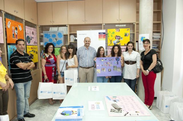El colegio la Encarnación recibe el premio al Espíritu Emprendedor - 1, Foto 1