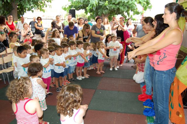 Los niños de la Escuela Infantil de Lorquí celebran una divertidísima fiesta de fin de curso - 4, Foto 4