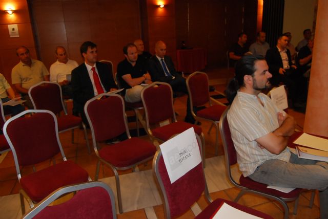 Anoche tuvo lugar la Asamblea General Ordinaria de AEMCO, Foto 2