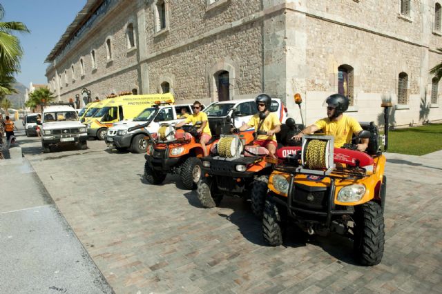 Un vehículo todoterreno refuerza el dispositivo de vigilancia de playas para este verano - 2, Foto 2