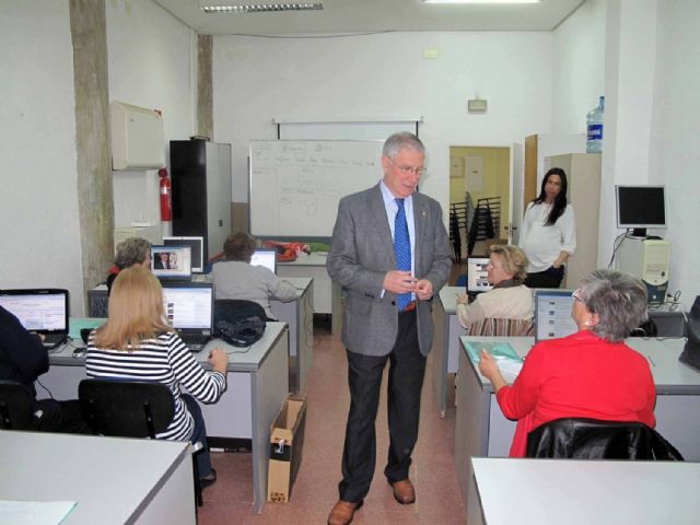 Finaliza el último curso de Informática para Mayores - 2, Foto 2