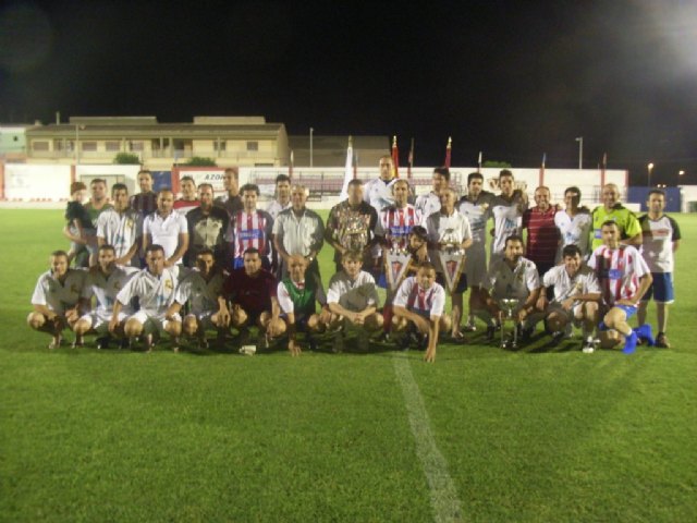The team's Tenth-Alumar I became champion of the Clausura Football Fan, Foto 4