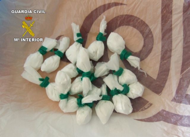 La Guardia Civil desmantela un nuevo punto de venta y distribución de cocaína en San Javier - 1, Foto 1