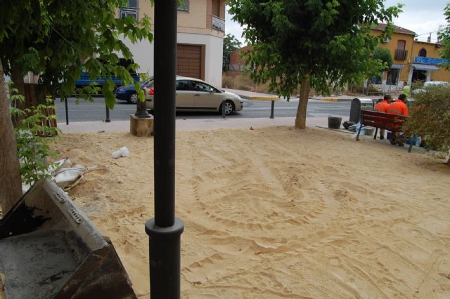 Comienzan las obras de renovación del jardín del barrio torreño de Los Vicentes - 4, Foto 4