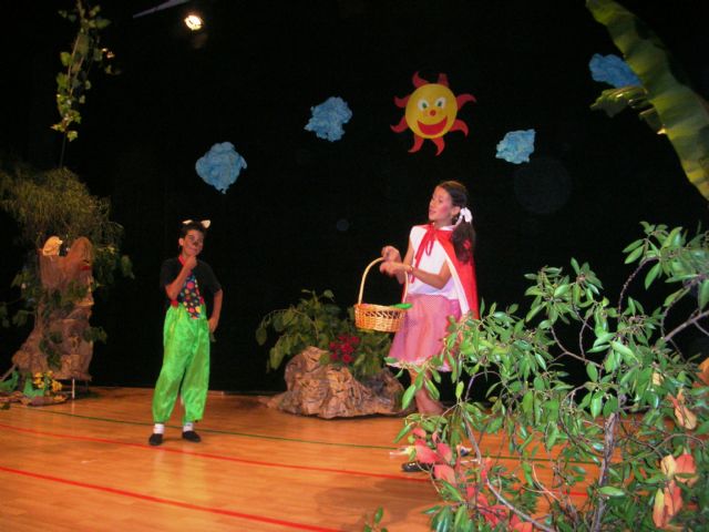 Llegó la fiesta del fin de curso - 1, Foto 1