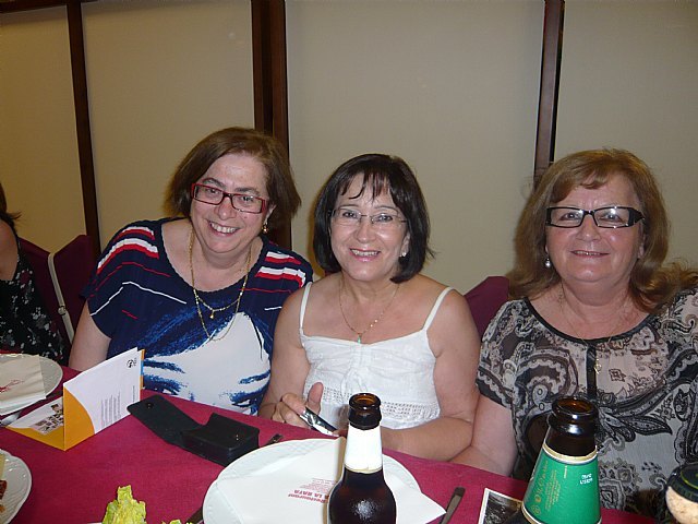 Antiguas alumnas del colegio Santiago se reunieron en una cena tras más de 40 años, Foto 3