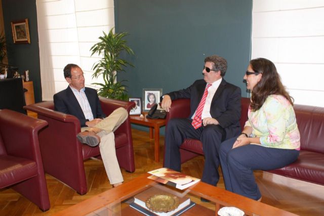 Cámara invita a la ONCE a colaborar con la Oficina de Accesibilidad - 1, Foto 1