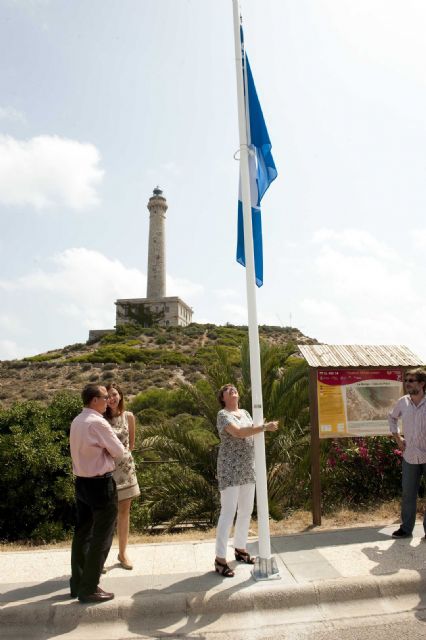 La bandera azul ya ondea en el Sendero de los 10.000 pasos - 3, Foto 3