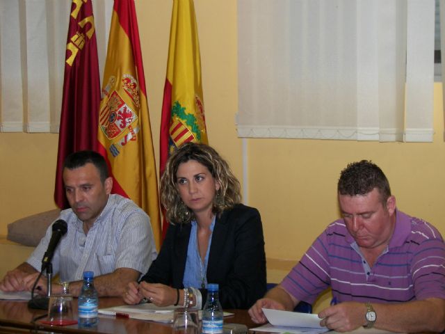 Toma de posesión del nuevo Alcalde-Pedáneo de La Algaida, Andrés Luna, y de la Junta Vecinal de dicha pedanía, formada casi íntegramente por mujeres - 2, Foto 2