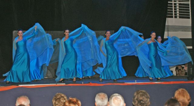 La XII Edición del Festival Flamenco de Puerto Lumbreras congregó a cerca de 1.000 personas con la interpretación bailada de la obra 'El Quijote' - 1, Foto 1