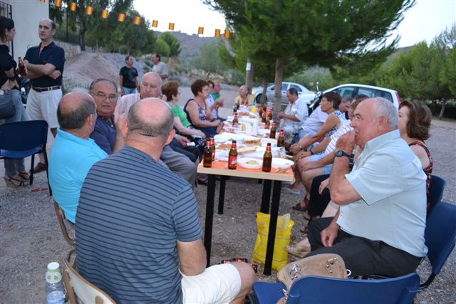 La Asociacin de Vecinos de los Huertos de Totana organiz una merienda campestre - 2
