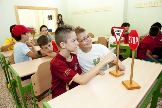 Se divierten en verano aprendiendo seguridad vial - 2, Foto 2