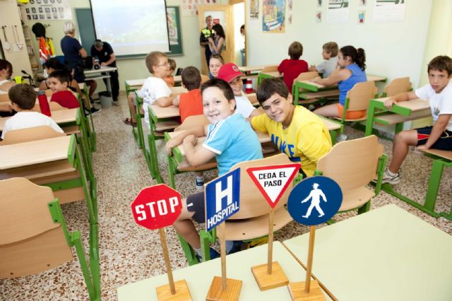 Se divierten en verano aprendiendo seguridad vial - 4, Foto 4
