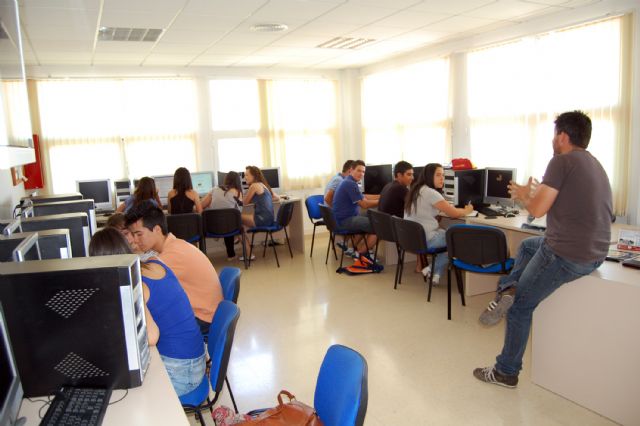 Jóvenes aprendices de periodista en Las Torres de Cotillas - 2, Foto 2