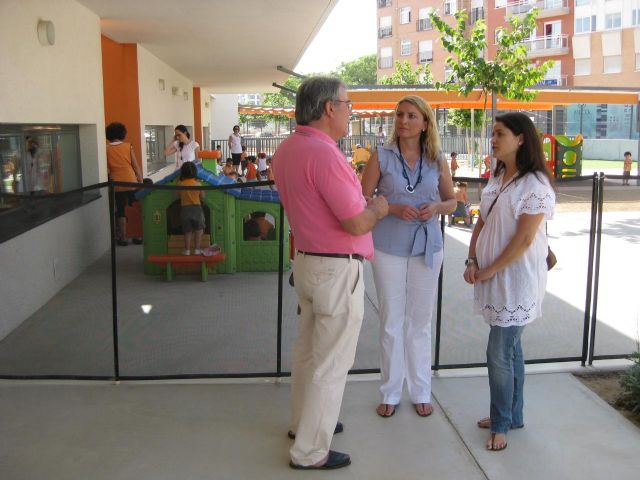 María Dolores Sánchez pasa revista a las Escuelas Infantiles - 1, Foto 1