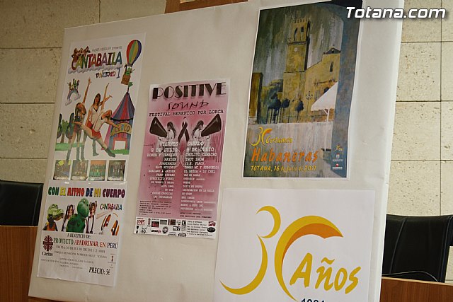 Presentan las Fiestas de Santiago 2011 - 3