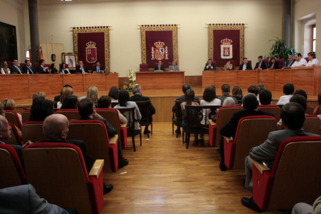 El primer pleno del mandato acuerda una nueva reducción del 5% en los gastos de gobierno del Ayuntamiento - 2, Foto 2