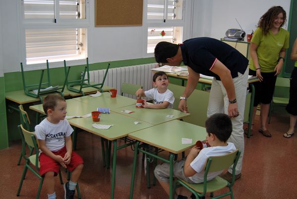 El alcalde del municipio, Alfonso Fernando Cern Morales, visita a los niños del Educaverano, Foto 5