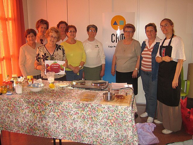 Finaliza el programa de actividades de las personas mayores para el curso 2010/2011, Foto 2