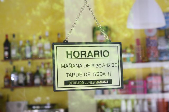 Abre sus puertas Cafetera - Heladera La General - 7