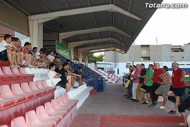 Se celebra la primera convocatoria de futbolistas para confeccionar la plantilla del Olmpico de Totana que competir en Territorial Preferente - 14