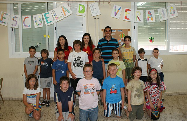 La Escuela de Verano de Puerto Lumbreras ofrece refuerzo educativo y actividades de ocio a 50 alumnos durante todo el mes de julio 2011 - 1, Foto 1