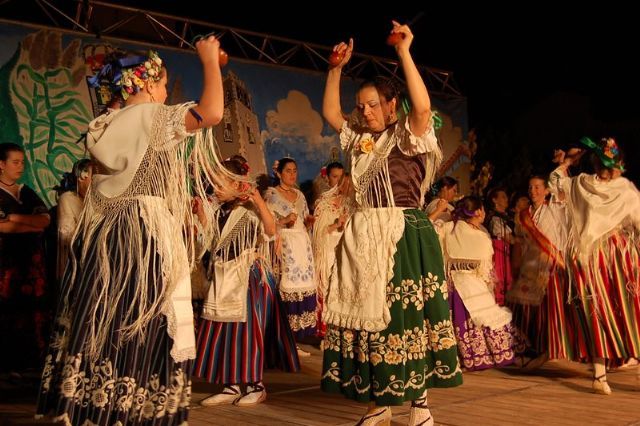 El Grupo de Coros y Danzas El Molinico Alguaceño participa este mes de Julio en el XVI° Festival Internacional de Folklore de Bañolas en Gerona - 2, Foto 2