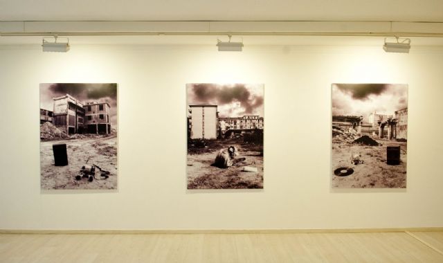 Recorrido poético por los suburbios desde el objetivo de Botto y Bruno - 2, Foto 2