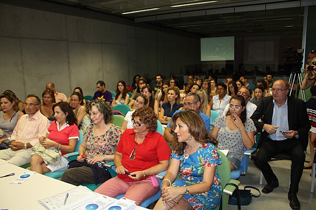 Inaugurado el curso sobre prevención de drogodependencias en Torre-Pacheco de la Universidad del Mar este verano 2011 - 2, Foto 2