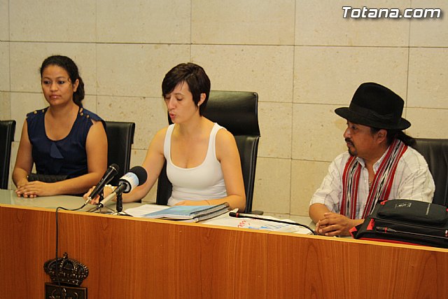El ayuntamiento ofrece una recepcin institucional a dos diputados ecuatorianos - 3