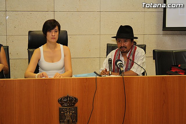 El ayuntamiento ofrece una recepcin institucional a dos diputados ecuatorianos - 5