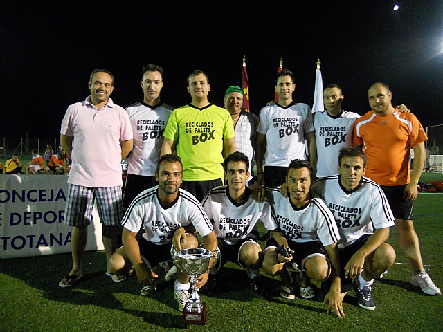 Ms de 420 futbolistas han participado este fin de semana en el Torneo de Ftbol 7, celebrado en la Ciudad Deportiva 