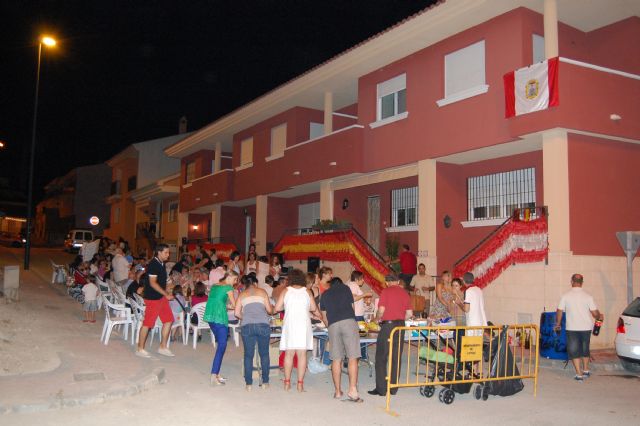 Las Cenas de Barrio, antesala de la coronación de las Reinas de las Fiestas Patronales de Lorquí - 4, Foto 4