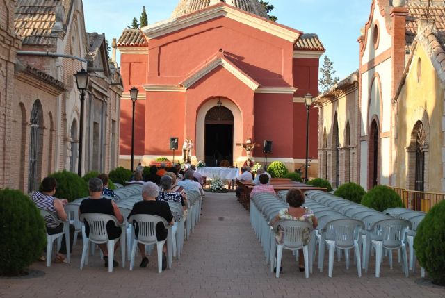 El Cementerio Municipal celebr la onomstica de 