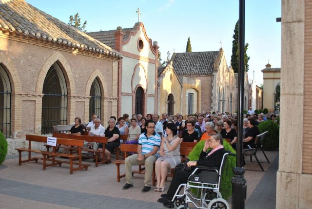 El Cementerio Municipal celebr la onomstica de 