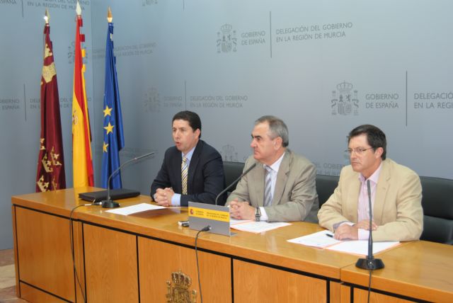 La Comisión Mixta aprueba cerca de un millón de euros para las primeras 217 ayudas por los terremotos de Lorca - 2, Foto 2