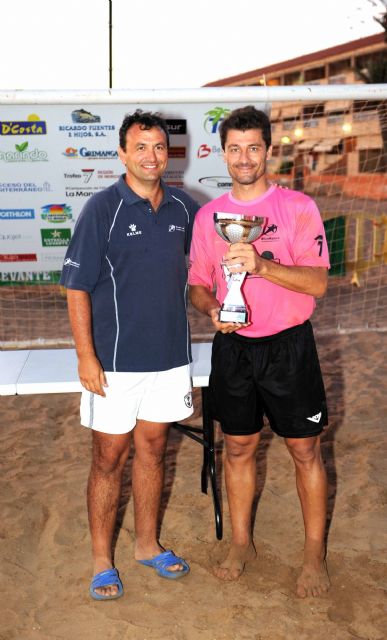 Los aguileños del Gran Liriana ganadores del IV Torneo de Fútbol Playa Bluesport - 4, Foto 4