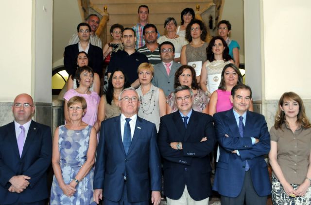 La Universidad de Murcia celebró la toma de posesión de 18 funcionarios - 1, Foto 1